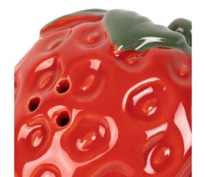 Сет сол, пипер с поставка STRAWBERRY MED 6.5x5x5(x2) / 13.5x8.5cm.