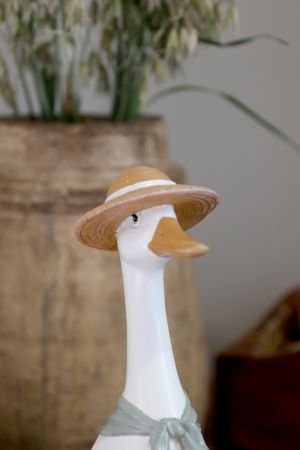Сет 2 гъски Scarf & hat 8x9.5xH23cm.
