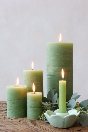 Свещ Macon Pillar D5x8cm. verde 16 ч